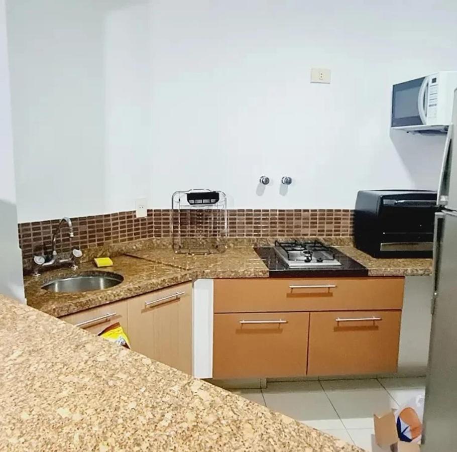 Apartamento FLAT no Gonzaga com estacionamento incluso Santos  Exterior foto